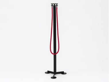 FAMILIA - Painted metal pedestrian barrier by Danese Milano