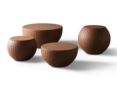 BONGO KUOIO - Round tanned leather coffee table by Meridiani