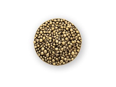 CAVIAR OC2033 - Brass furniture knob by Pullcast