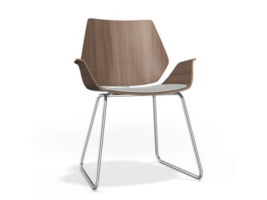 CENTURO I - Sled base upholstered wooden chair with armrests by Casala