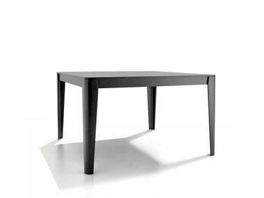 COMPENSATO - Square table by Agapecasa