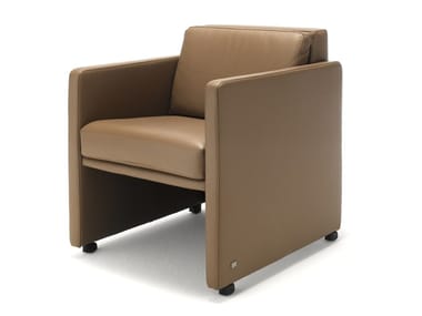 ROLF BENZ 011 EGO - Leather armchair with castors by Rolf Benz