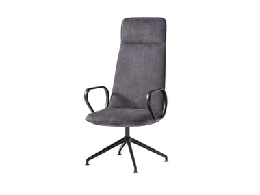 KORI - Trestle-based executive chair with armrests by Inclass