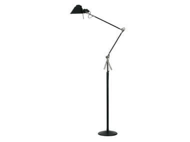 TANGRAM - Adjustable aluminium floor lamp with swing arm by Lumina