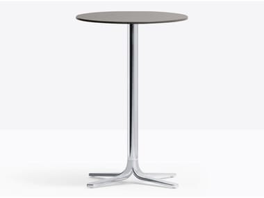 FLUXO 5466 - Square die cast aluminium high table with 4-star base by Pedrali