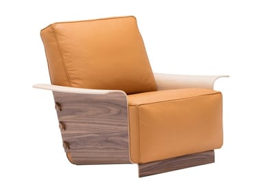 FOREST CLUB - Leather armchair with armrests by Andreu World