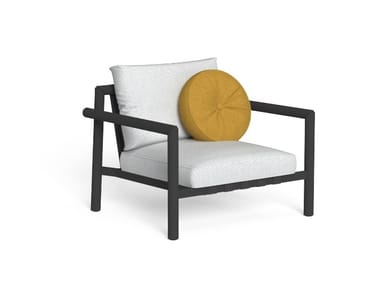 LAKE - Fabric garden armchair with armrests with aluminium frame by Talenti