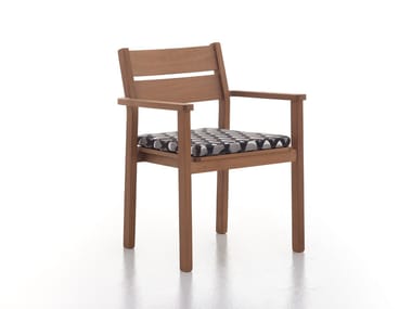 CAPRI 02 - Iroko garden chair with armrests by Very Wood