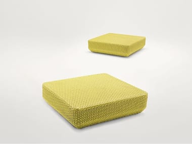 DAYDREAM - Square rope garden pouf by Paola Lenti