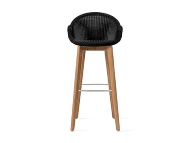 EDGAR - High wicker garden stool with footrest by Vincent Sheppard