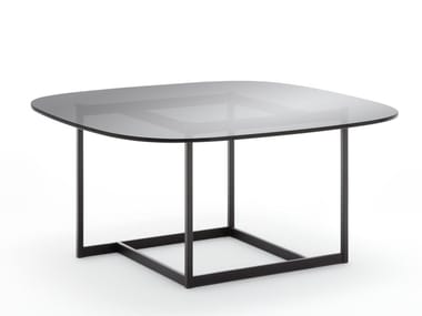 ROLF BENZ 932 - Square glass coffee table by Rolf Benz