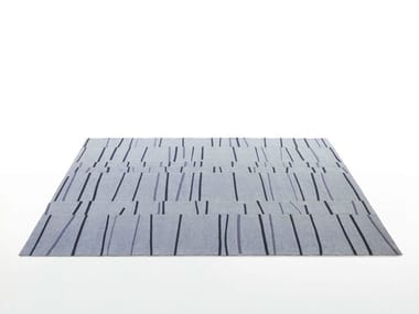 GRAFFITO - Striped felt rug by Paola Lenti