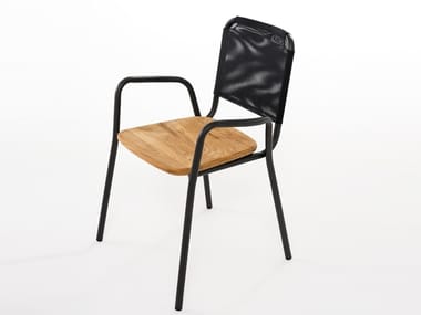 GUEST 001 - Chair in aluminum and teak with armrests by RODA