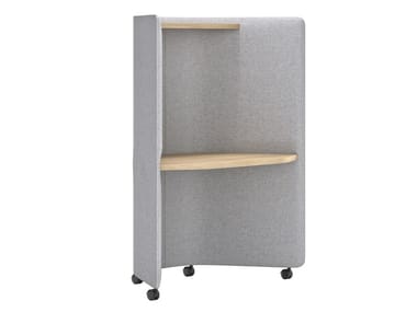 IN OUT OFFICE ME2259 - Workstation desk with sound absorbing screens with casters by Andreu World