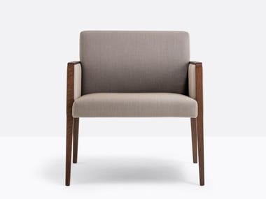 JIL 521 - Armchair with armrests by Pedrali