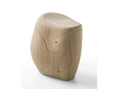KURA - Low solid wood stool by Riva 1920
