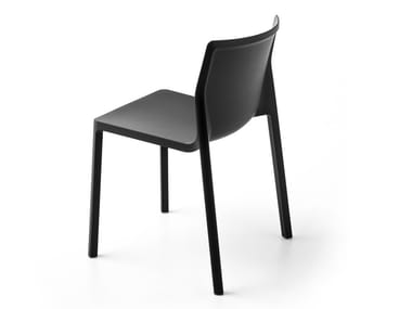 LP - Stackable polypropylene chair by Kristalia