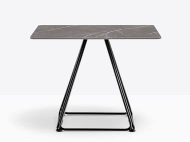 LUNAR 5443 - Low square steel bistro side table by Pedrali