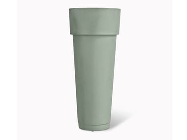 MARCANTONIO AU MUR - Round polyethylene garden vase by Serralunga