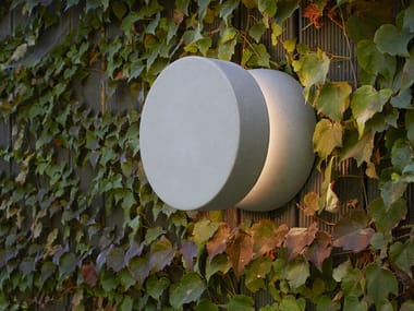 NUI - VERSION D - Cement floor lamp / outdoor wall lamp by Luceplan