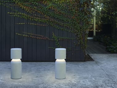 NUI - VERSION A - LED cement bollard light by Luceplan