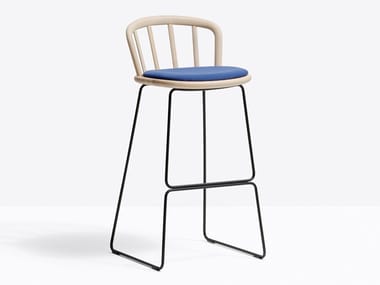 NYM 2859/A - Sled base steel and wood stool by Pedrali