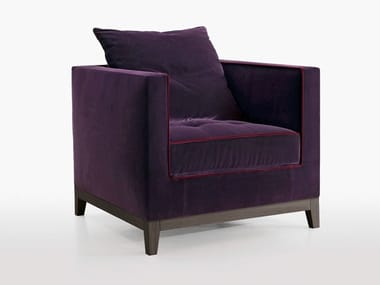 LUTETIA - Upholstered fabric armchair with armrests by Maxalto