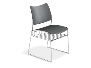 CURVY - Sled base chair with storage space by Casala