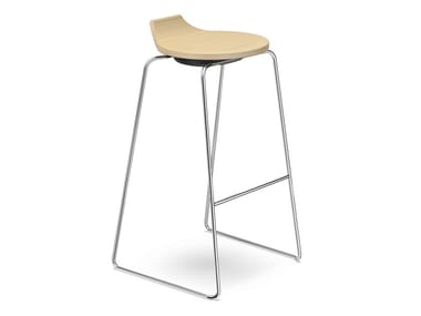 RAVELLE I - High wooden stool by Casala