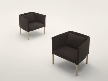 ELSIE - Upholstered armchair with armrests by Paola Lenti