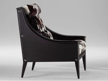 DEZZA - Horse hide armchair with armrests by Poltrona Frau