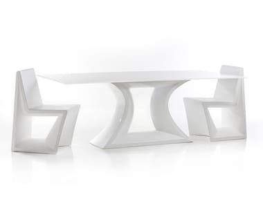 REST - Garden table by Vondom