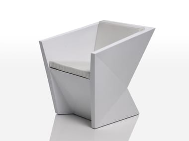 FAZ - Garden polypropylene easy chair with armrests by Vondom