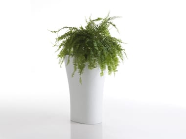 BONES 45 - Resin garden vase by Vondom