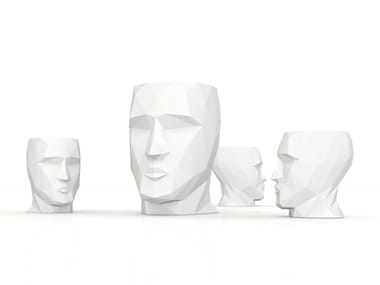 ADÀN Y EVA - Garden side table by Vondom