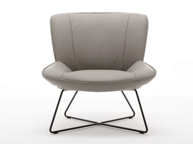 ROLF BENZ 383 - Upholstered leather armchair by Rolf Benz