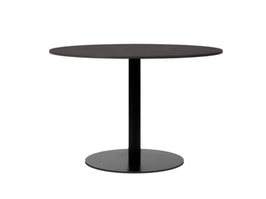 RONDA - Round steel and wood dining table by Vincent Sheppard