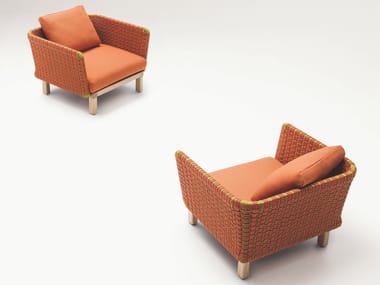 SABI - Garden armchair with armrests by Paola Lenti