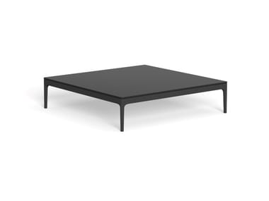 SALINAS - Low lava stone coffee table with aluminium frame by Talenti