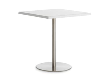 T1 OUTDOOR BISTROT - Square garden table by Casamania & Horm