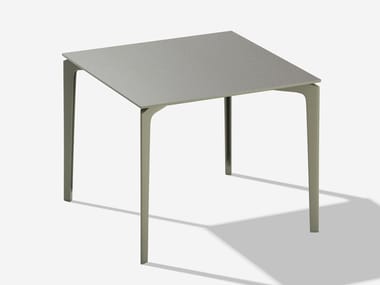 ALLSIZE - Square aluminium garden table by FAST