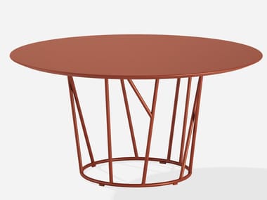 WILD - Round aluminium garden table by FAST