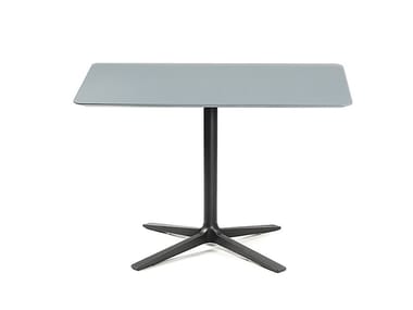 TRIFIDAE - Square garden table with 4-star base by Prostoria