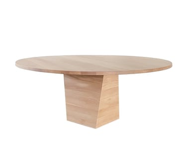 VARAN - Round wooden table by more