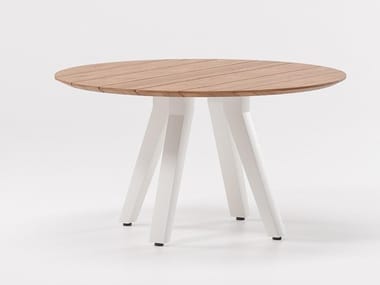 VIEQUES - Round dining table by Kettal