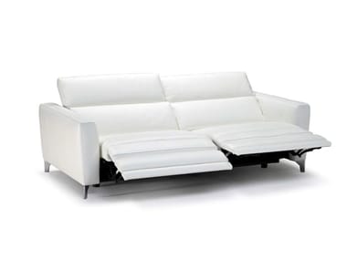 VOLO - Upholstered recliner sofa with electric motion by Natuzzi Italia