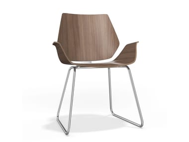 CENTURO I - Sled base wooden chair with armrests by Casala