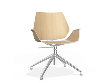 CENTURO IV - Swivel height-adjustable wooden chair with armrests by Casala