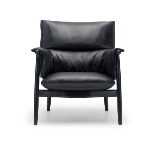 E015 | Embrace Lounge Chair