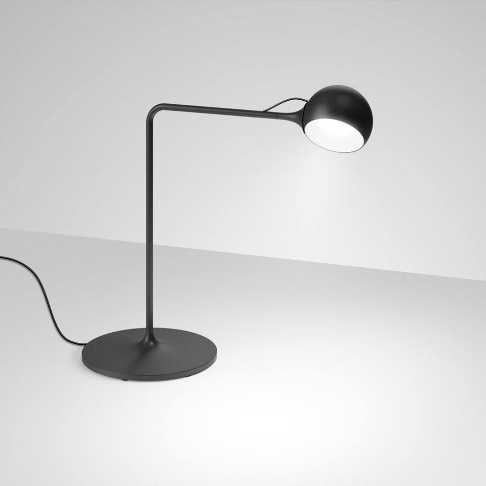 IXA Table Lamp by Artemide